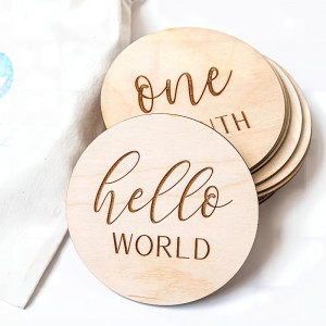 Wooden artifact Pregnant Baby Month Milestone Card Wooden Monthly commemorative card Growing card